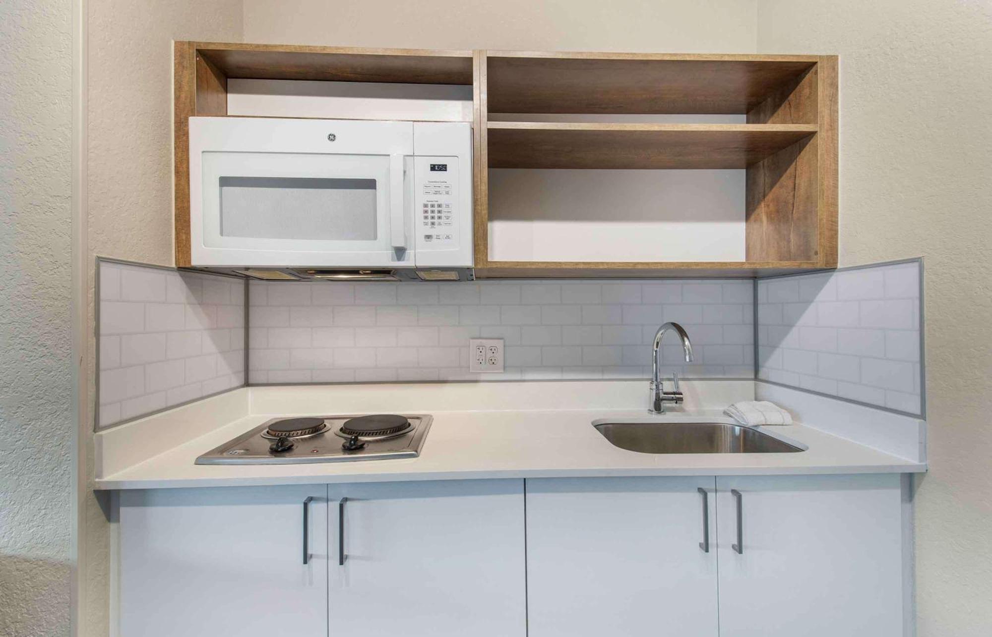 Extended Stay America Premier Suites - Miami - Airport - Doral - 25Th Street Sweetwater Eksteriør bilde