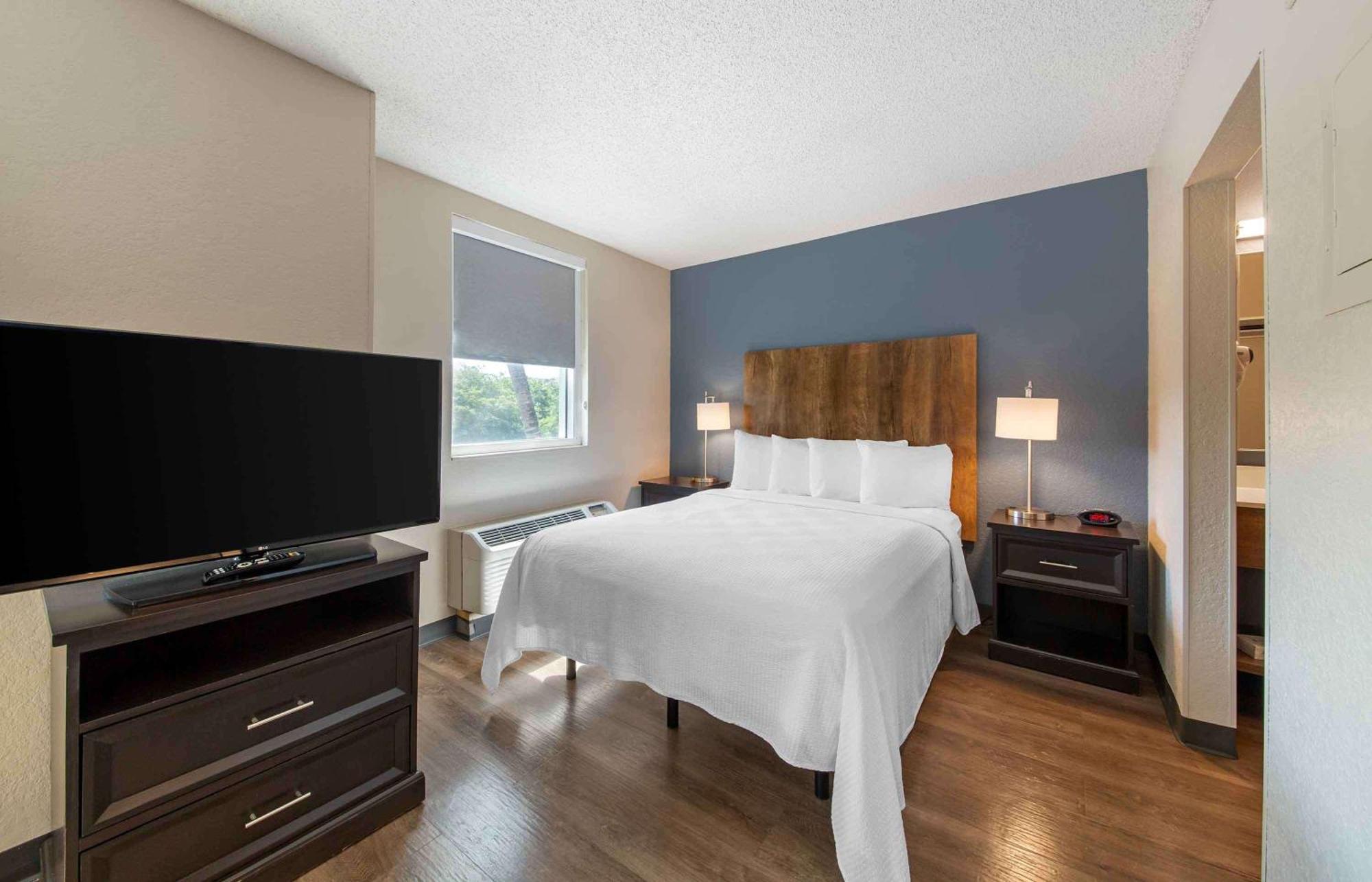 Extended Stay America Premier Suites - Miami - Airport - Doral - 25Th Street Sweetwater Eksteriør bilde